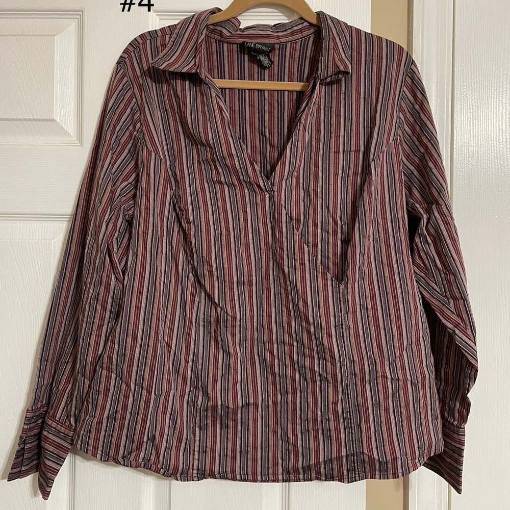 Lane Bryant Neutral pull over top 18/20